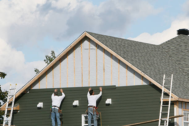 Professional Siding technician working in Neffs, OH